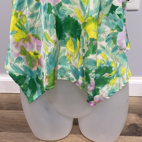 💜 FREE w/ PURCHASE 💜 Wild Fable Silk Flowy Tank Top 💚 - Picture 3 of 5